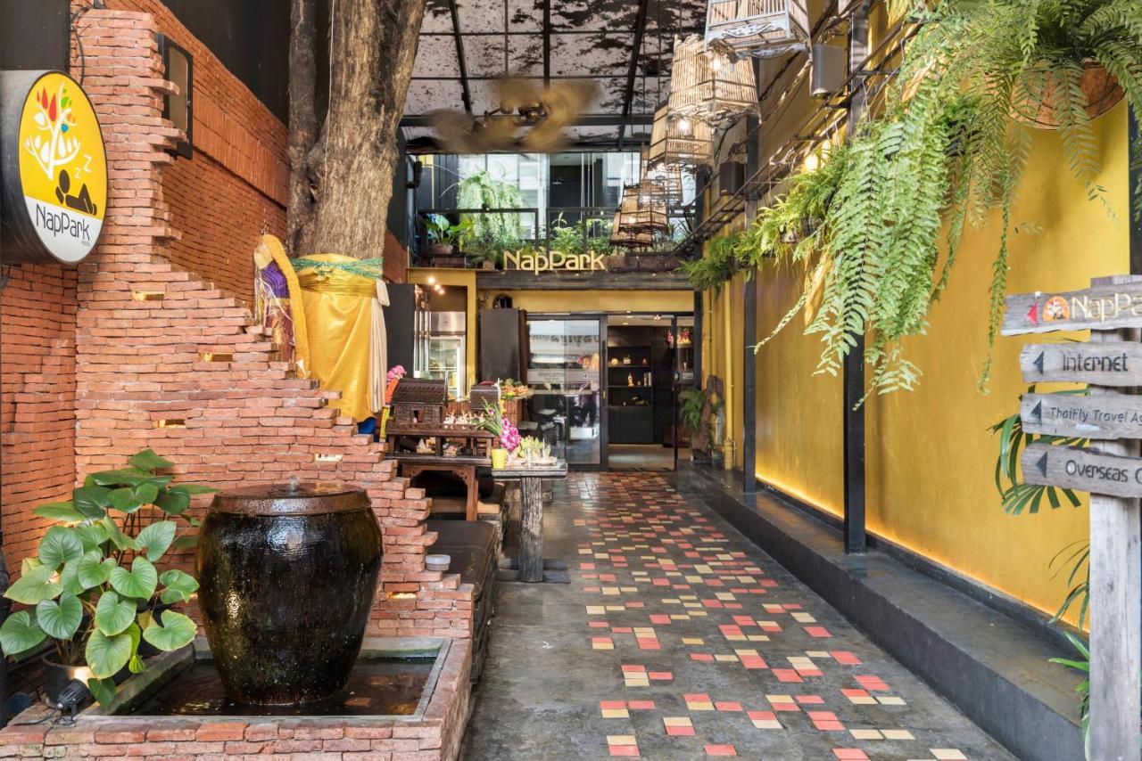 Nappark Hostel @Khao San Bangkok Eksteriør billede